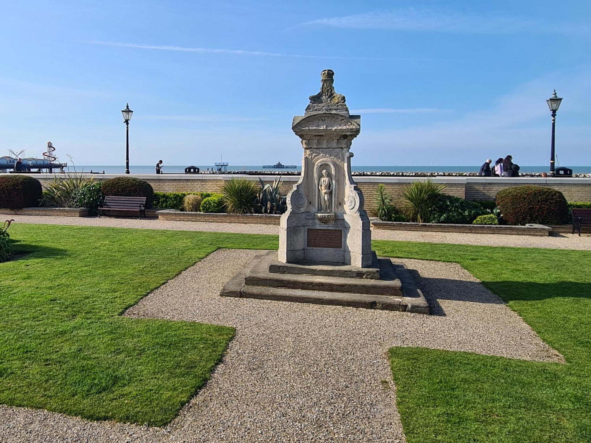 Vitamin Sea Residency Herne Bay Bagian luar foto
